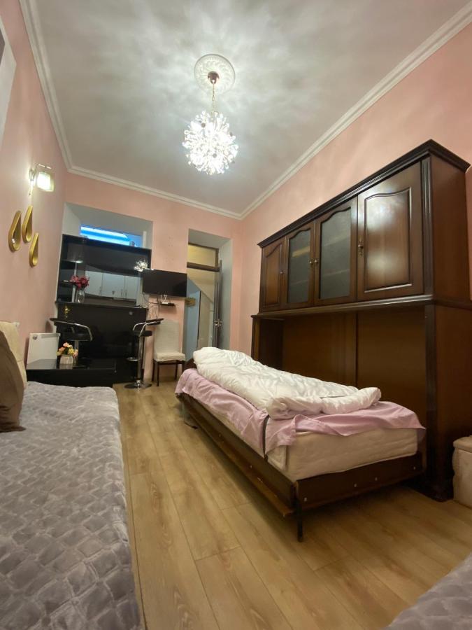 Honey Apartment Tbilissi Extérieur photo